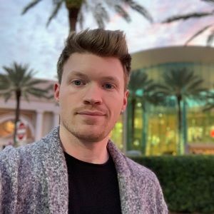 Meet your Posher, Robert